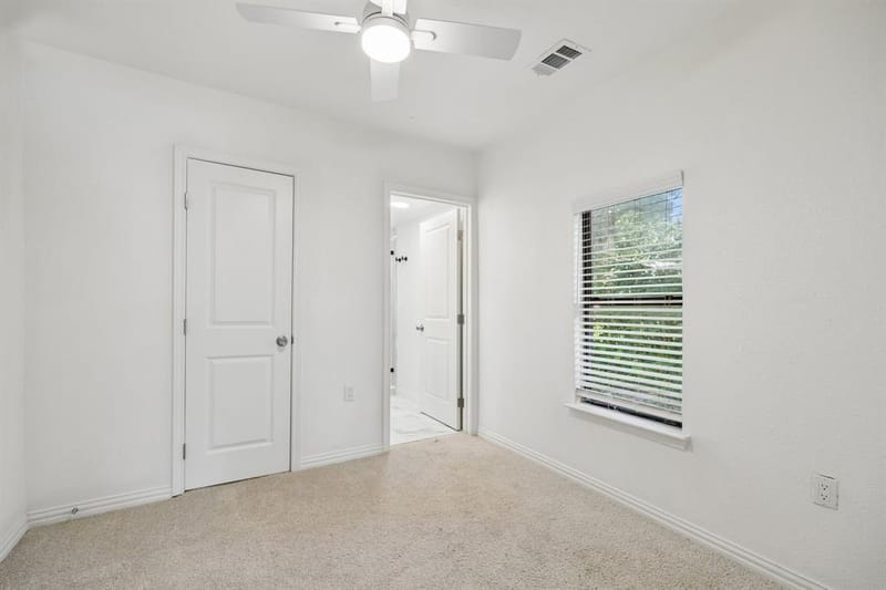 806 N Ruddell Street, Denton TX 76209 - Photo 8