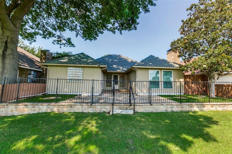 2713 Laurel Oaks Drive, Garland TX 75044 - Photo 13