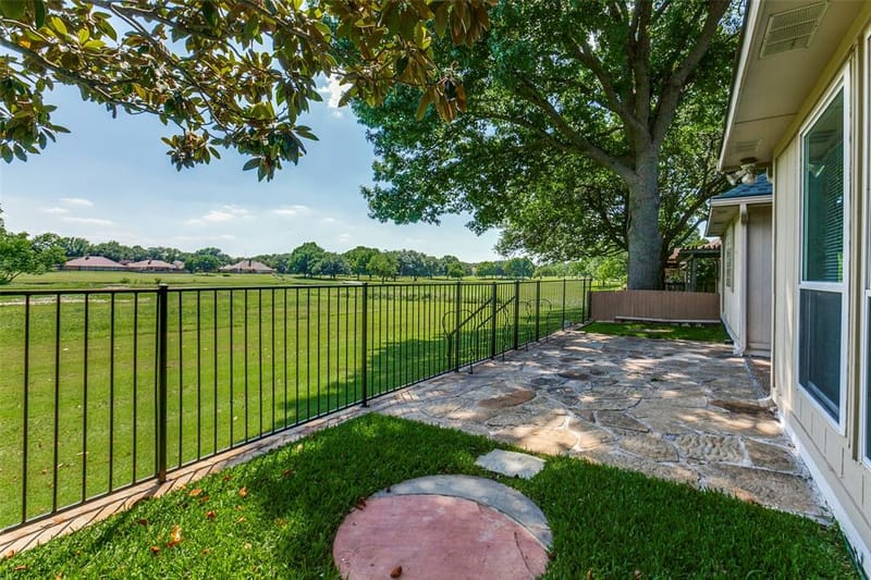 2713 Laurel Oaks Drive, Garland TX 75044 - Photo 8