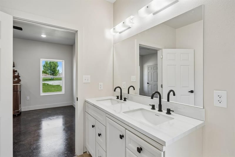 111 Mitchell Road, Sherman TX 75090 - Photo 6