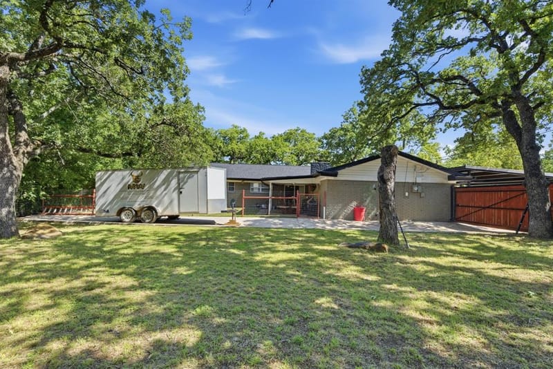 1001 NW 11th Street, Mineral Wells TX 76067 - Photo 36
