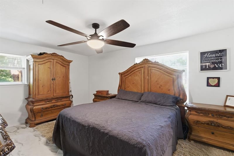 1001 NW 11th Street, Mineral Wells TX 76067 - Photo 24