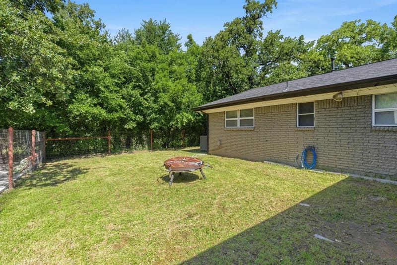 1001 NW 11th Street, Mineral Wells TX 76067 - Photo 35