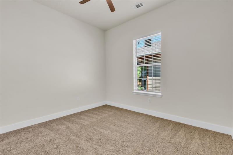 407 Henderson Street, Bonham TX 75418 - Photo 14