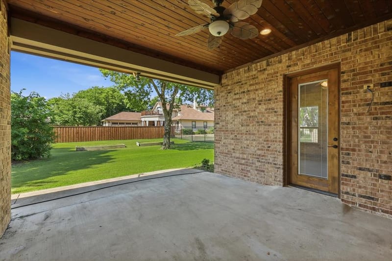 108 S Walnut Street, Roanoke TX 76262 - Photo 36