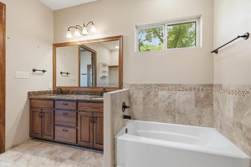 108 S Walnut Street, Roanoke TX 76262 - Photo 29