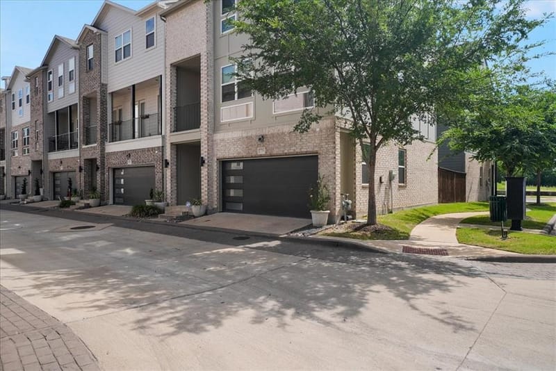 2506 El Camino Lane, Dallas TX 75212 - Photo 2