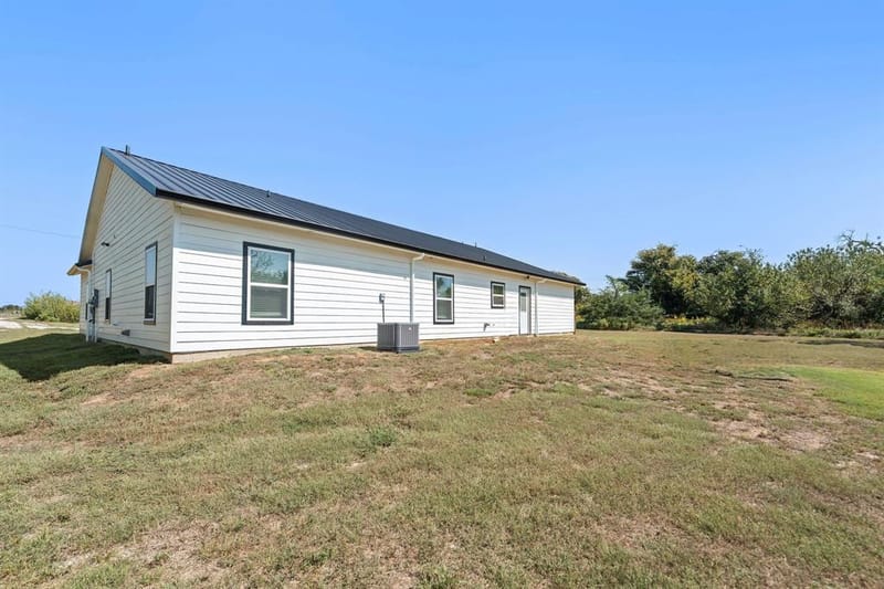 2480 County Road 312, Cleburne TX 76031 - Photo 27