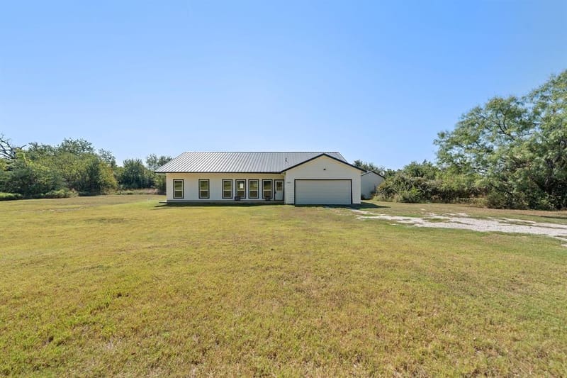 2480 County Road 312, Cleburne TX 76031 - Photo 29