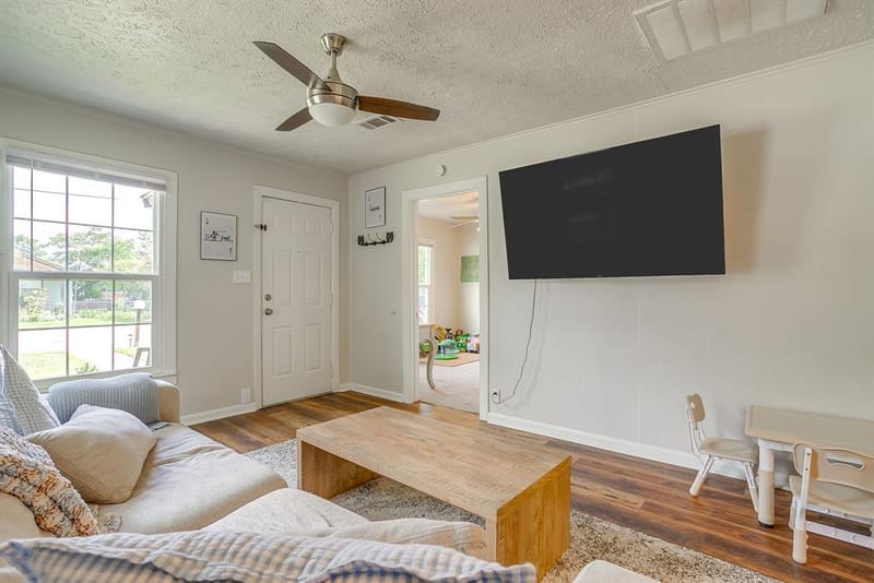 418 E Akard Street, Weatherford TX 76086 - Photo 7