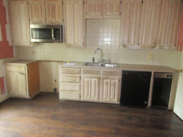 1709 Norwood Lane, Arlington TX 76013 - Photo 8