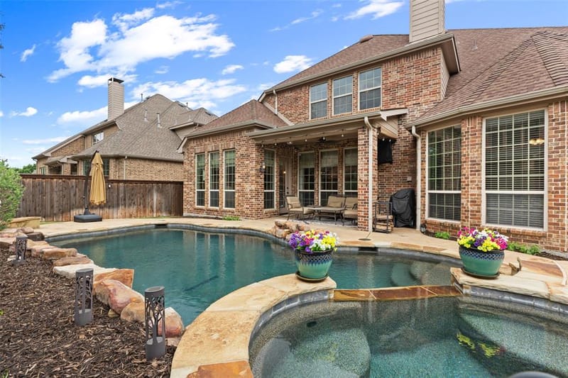 8105 Blue Hole Court, McKinney TX 75070 - Photo 6
