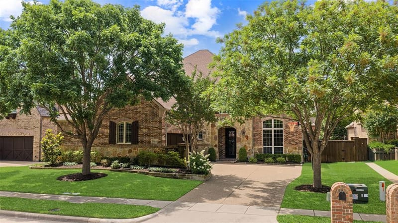 8105 Blue Hole Court, McKinney TX 75070