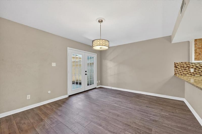 3006 Wayside Drive, Bedford TX 76021 - Photo 6