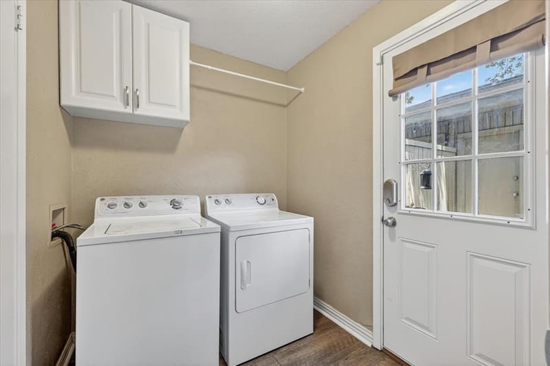 3006 Wayside Drive, Bedford TX 76021 - Photo 13