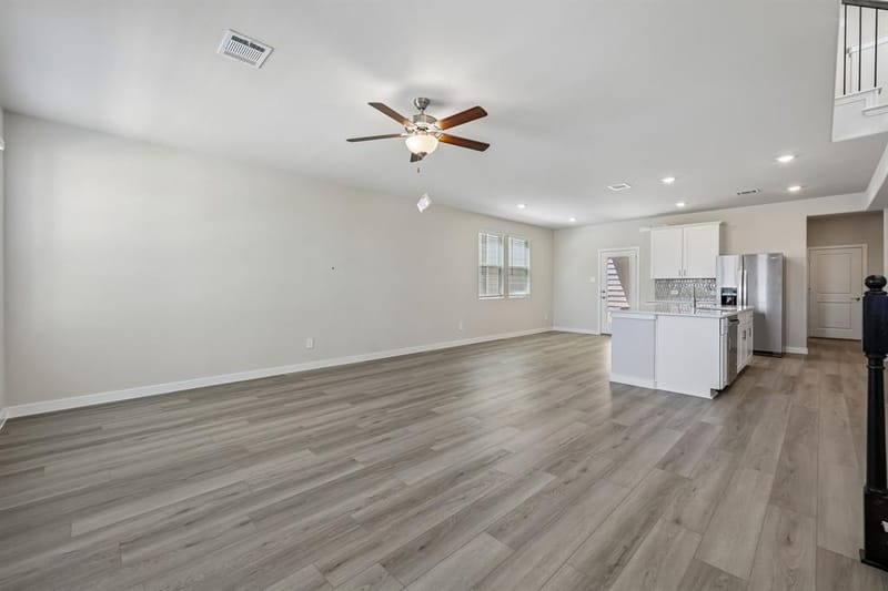 2729 Kobuk Drive, Corinth TX 76210 - Photo 4