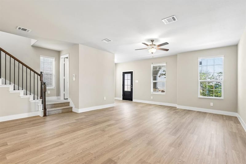 2725 Kobuk Drive, Corinth TX 76209 - Photo 6