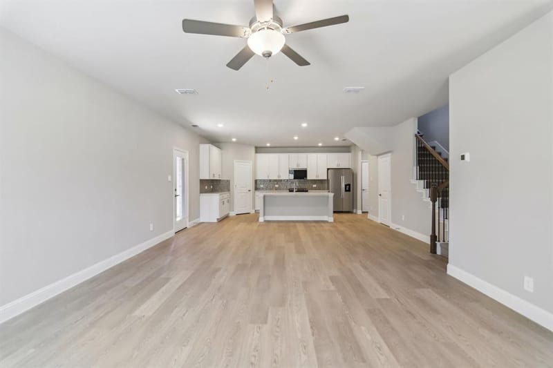 2725 Kobuk Drive, Corinth TX 76209 - Photo 7