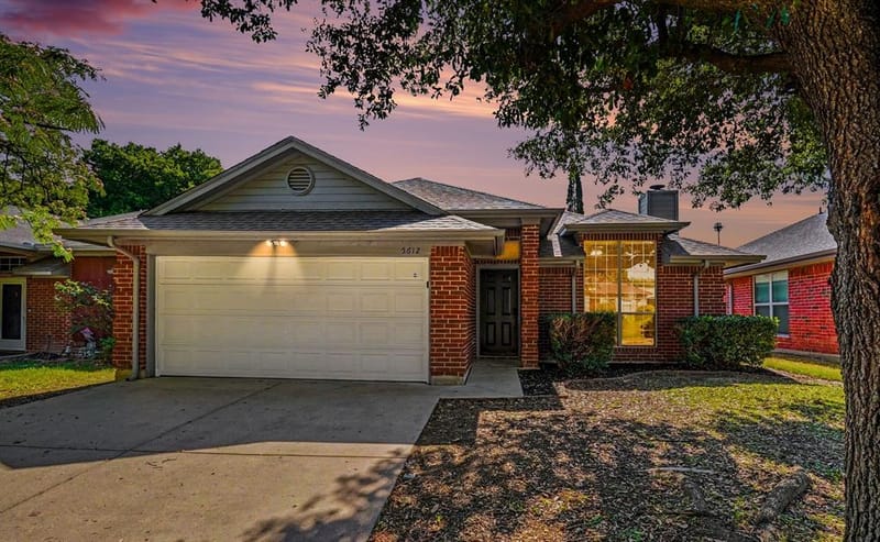 5612 Cancun Drive, North Richland Hills TX 76180 - Photo 2