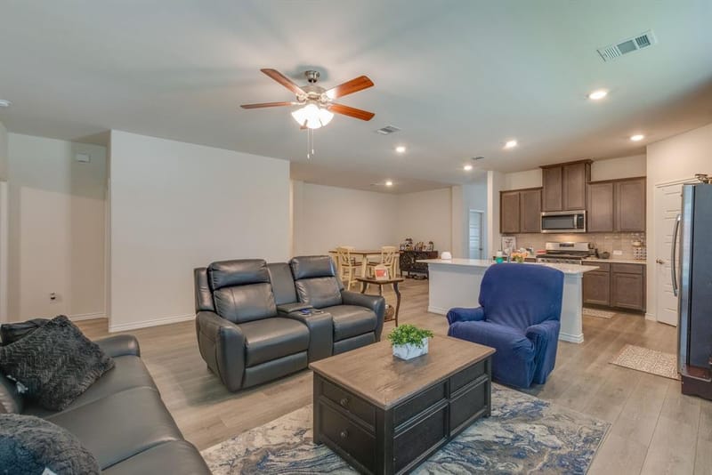 3204 Peacock Lane, Celina TX 75009 - Photo 16