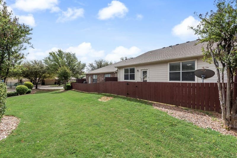 233 Heritage Hill Drive, Lewisville TX 75067 - Photo 30