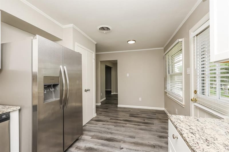 2346 Rexlawn Drive, Dallas TX 75227 - Photo 12