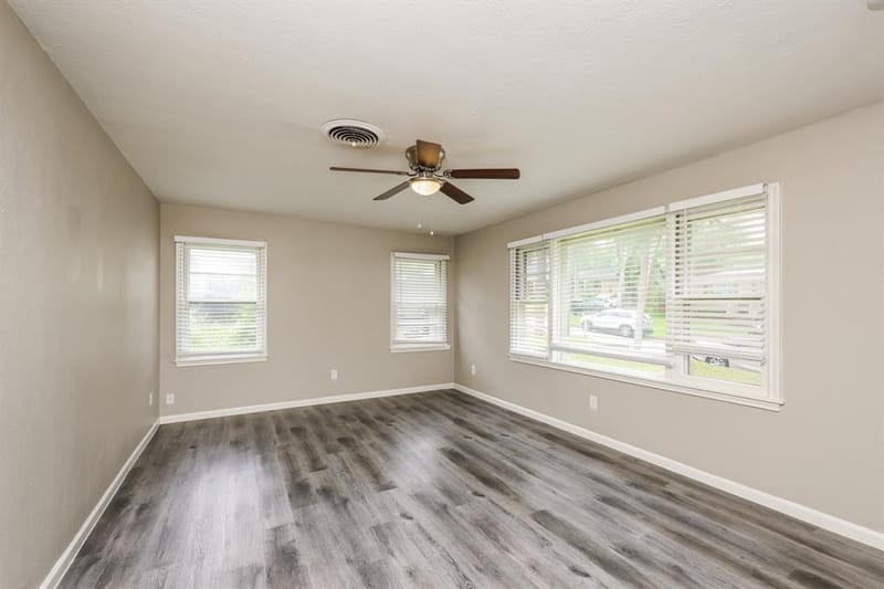 2346 Rexlawn Drive, Dallas TX 75227 - Photo 3