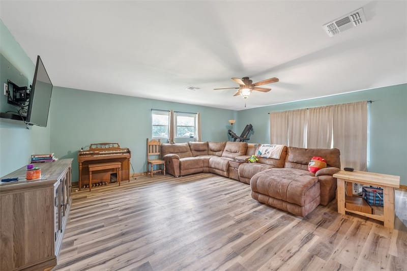 7037 E U.S. HWY 80, Hawkins TX 75765 - Photo 6