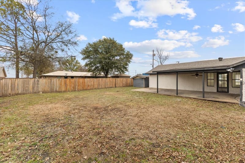312 E Cottonwood Street, Leonard TX 75452 - Photo 30