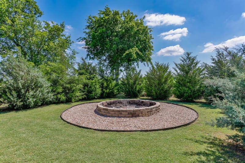 5217 W Fm 922, Valley View TX 76272 - Photo 38