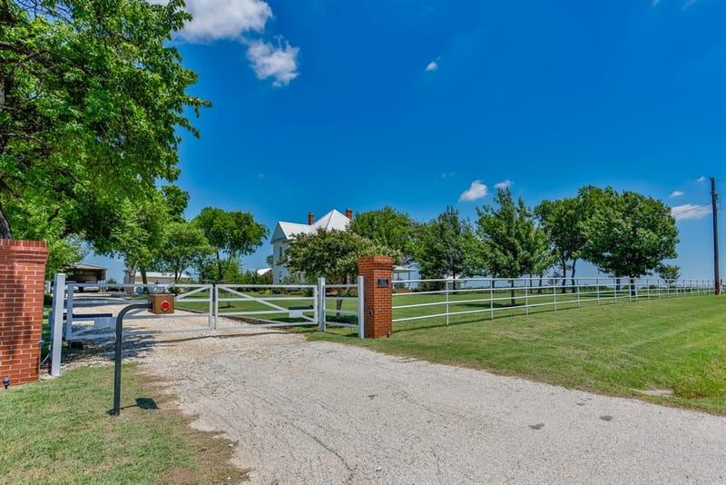 5217 W Fm 922, Valley View TX 76272 - Photo 39