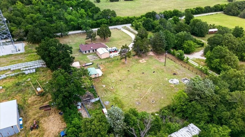 16001 County Road 4052, Kemp TX 75143 - Photo 32