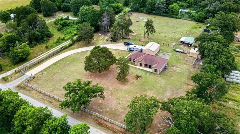 16001 County Road 4052, Kemp TX 75143 - Photo 31