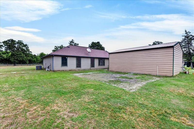 16001 County Road 4052, Kemp TX 75143 - Photo 25