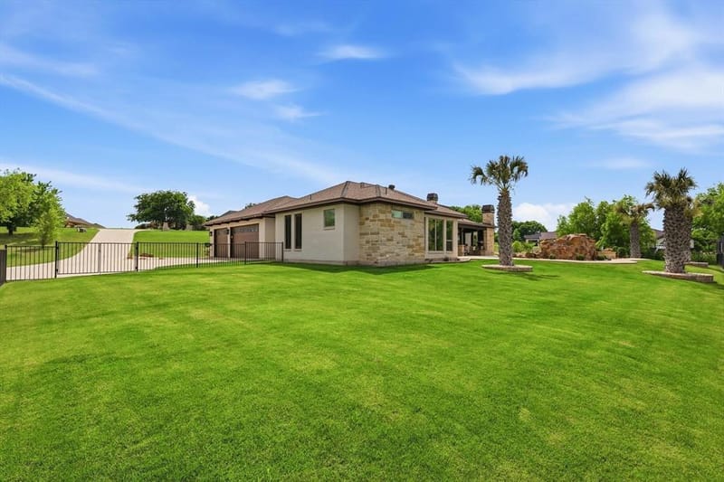 9112 Sirius Lane, Godley TX 76044 - Photo 36