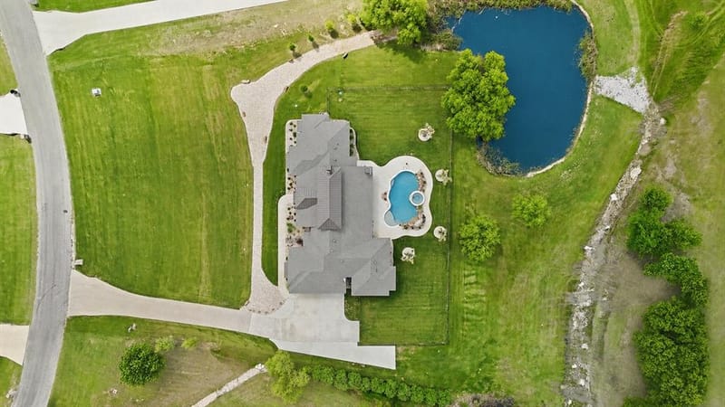 9112 Sirius Lane, Godley TX 76044 - Photo 40