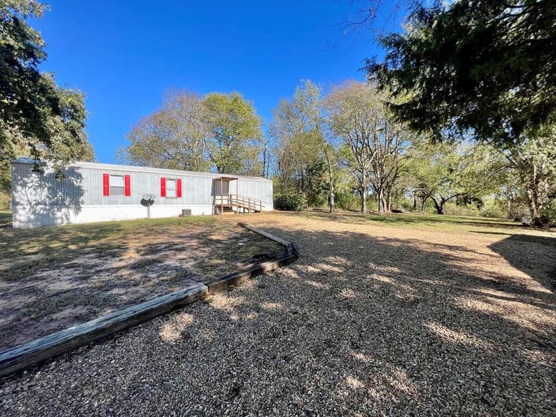 304 Wildwind Street, Gun Barrel City TX 75156 - Photo 13
