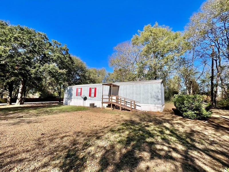 304 Wildwind Street, Gun Barrel City TX 75156 - Photo 14