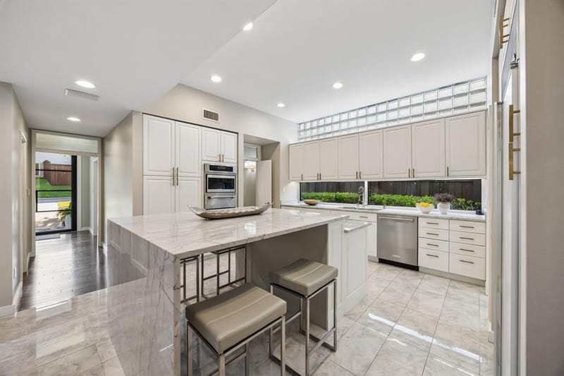 7030 Blackwood Drive, Dallas TX 75231 - Photo 11