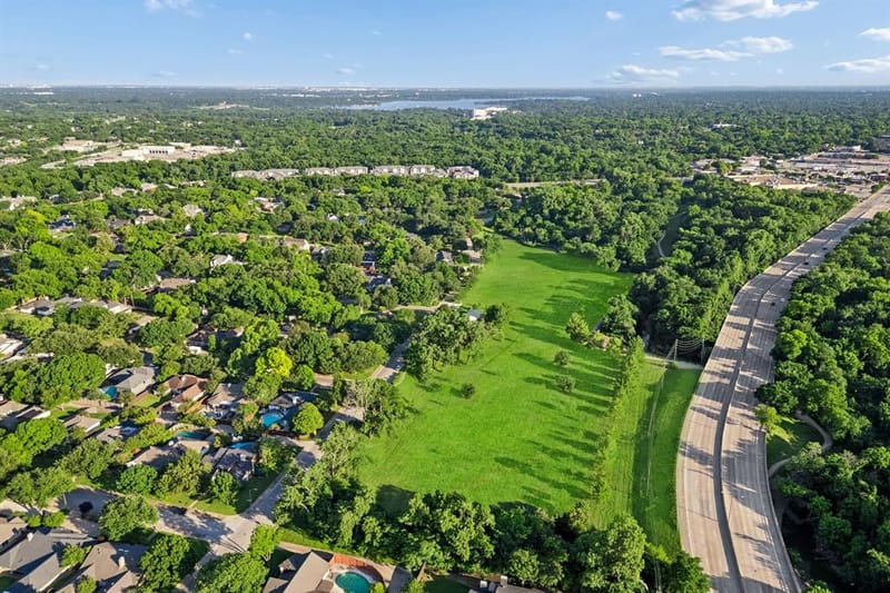 7030 Blackwood Drive, Dallas TX 75231 - Photo 40