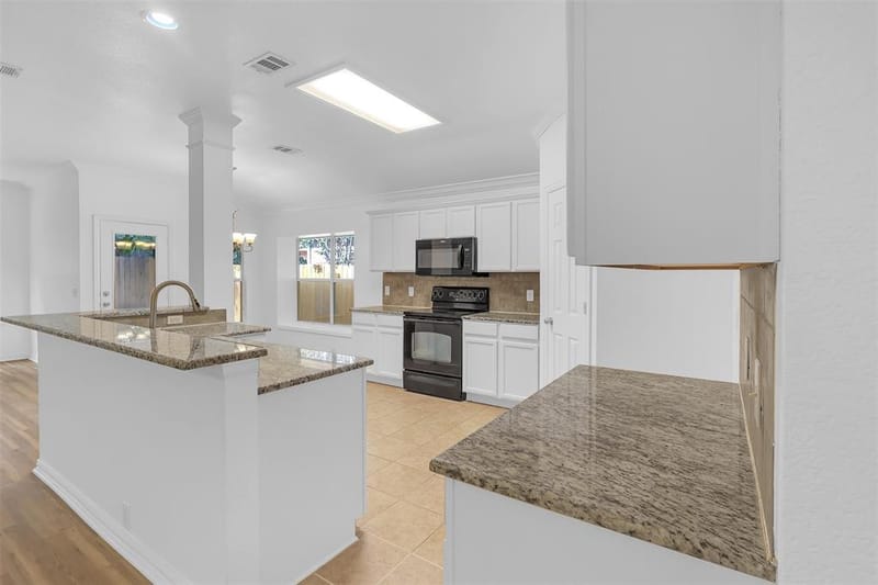 3312 Gettysburg Lane, Fort Worth TX 76123 - Photo 6
