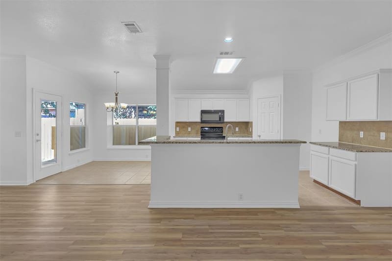3312 Gettysburg Lane, Fort Worth TX 76123 - Photo 4