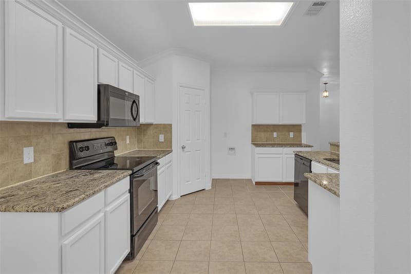 3312 Gettysburg Lane, Fort Worth TX 76123 - Photo 8