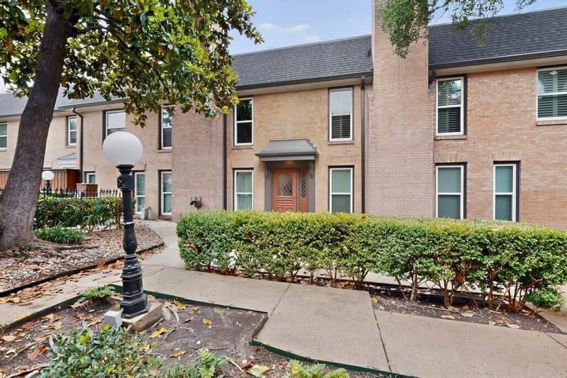 7820 Meadow Park Drive # 215, Dallas TX 75230