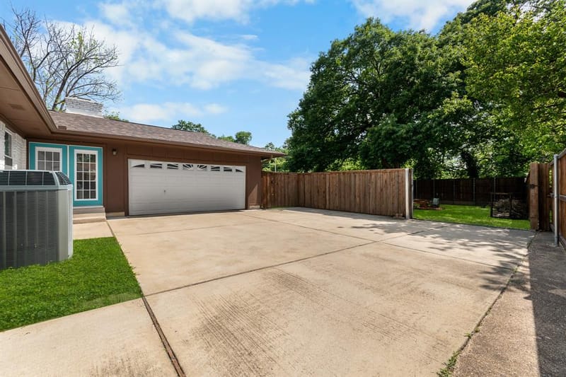 2530 Springhill Drive, Dallas TX 75228 - Photo 20