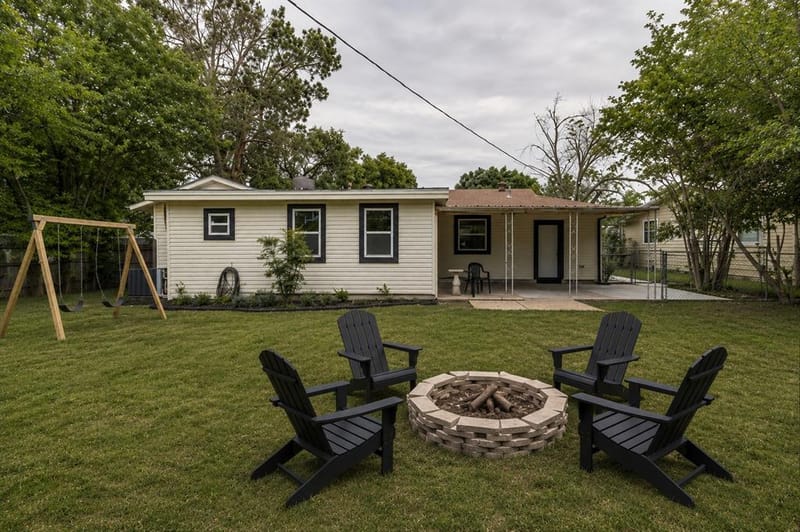 5113 Nadine Drive, Haltom City TX 76117 - Photo 14