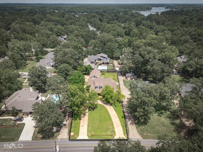 205 Old Palmetto Road, Benton LA 71006
