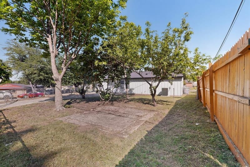 3853 Happy Canyon Drive, Dallas TX 75241 - Photo 36