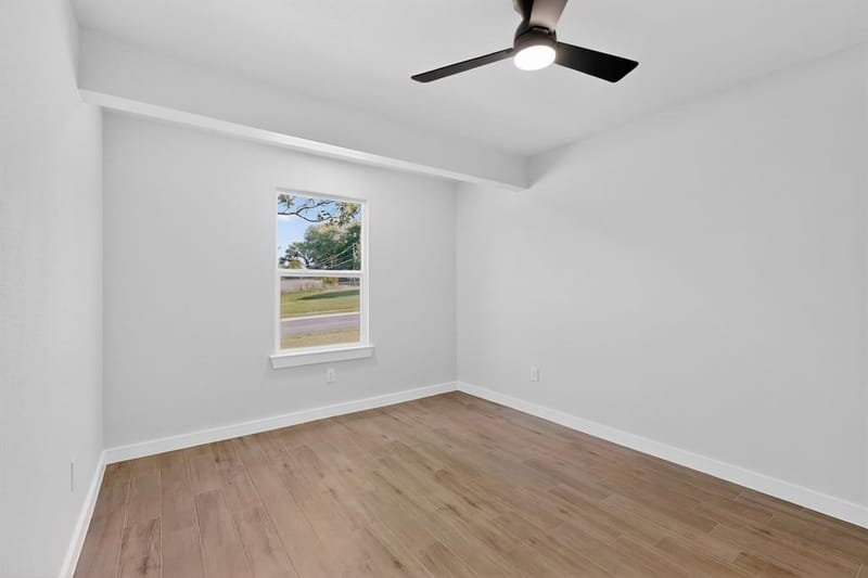 3853 Happy Canyon Drive, Dallas TX 75241 - Photo 20
