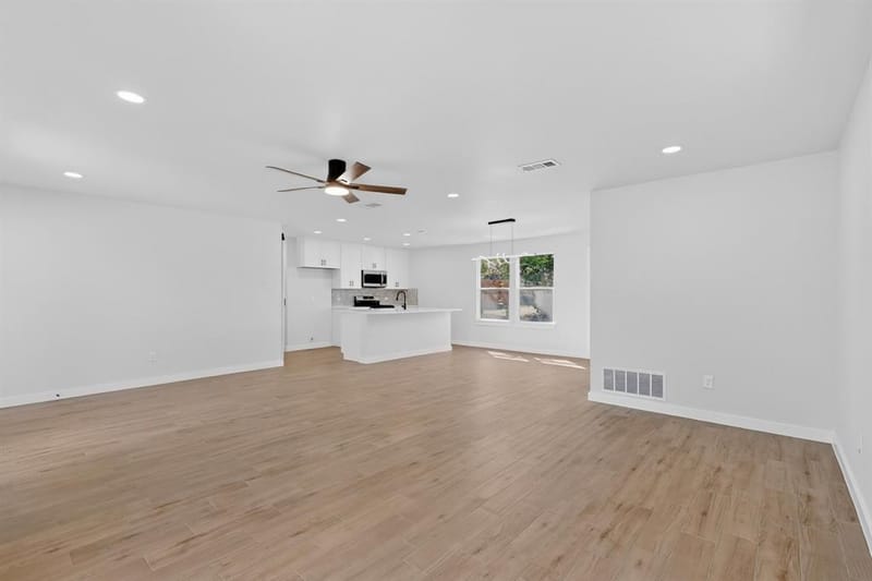 3853 Happy Canyon Drive, Dallas TX 75241 - Photo 11